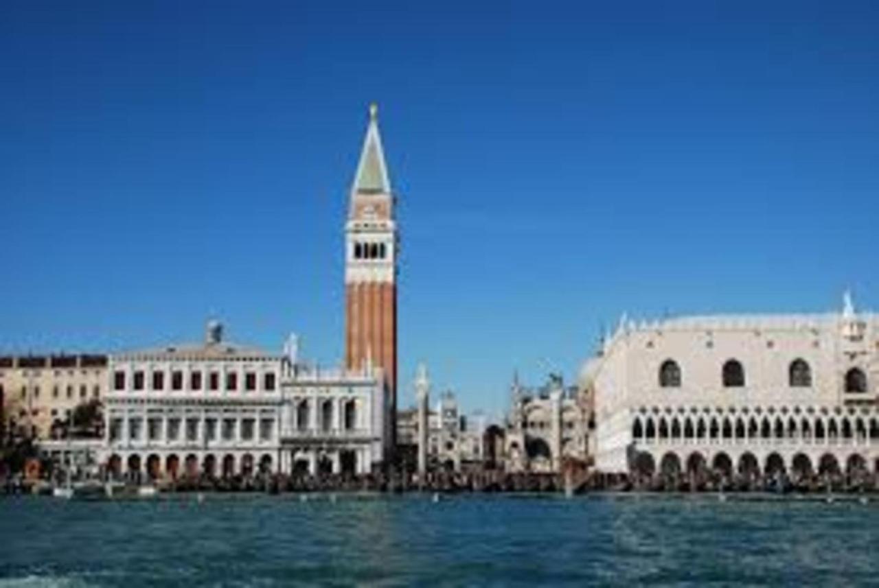 Rialto Suite Venice Exterior photo
